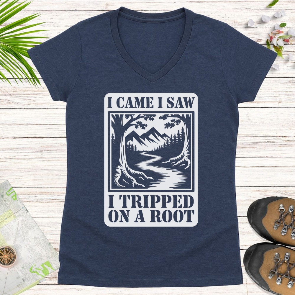 I Came I Saw I Tripped On A Root Women's V-Neck T-Shirt - Heather Navy
