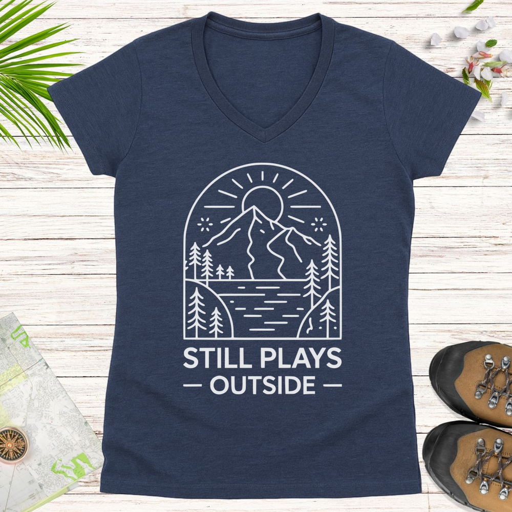Still Plays Outside Women's V-Neck T-Shirt - Heather Navy